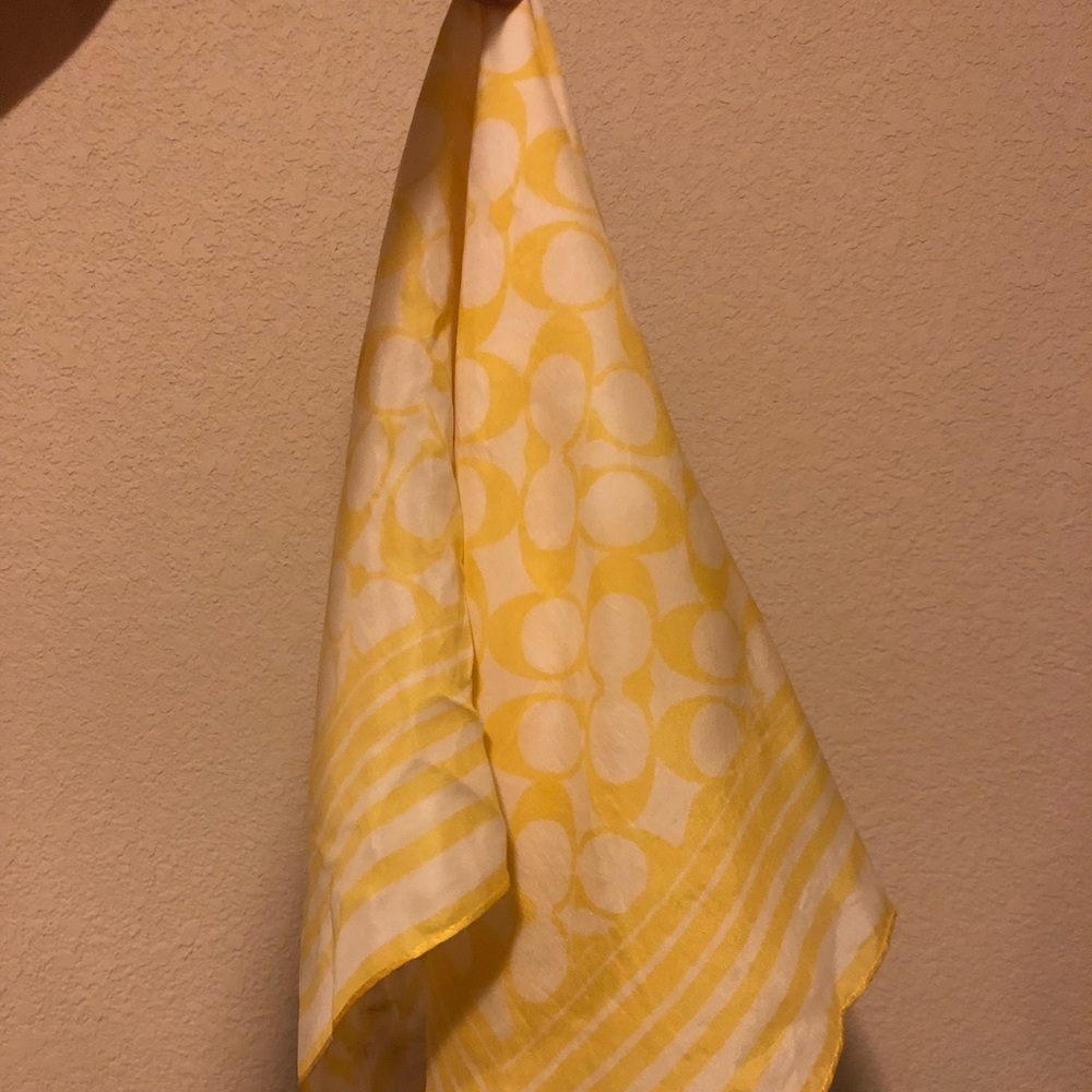 Coach silk scarf 💛💛
